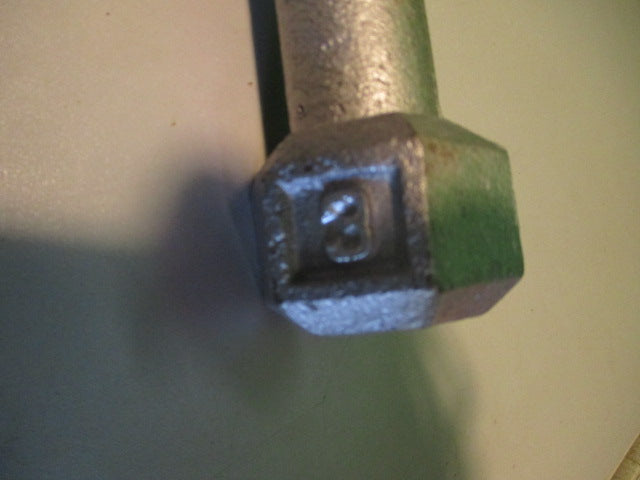 Load image into Gallery viewer, Used 3LB Cast Iron Hex Dumbbell
