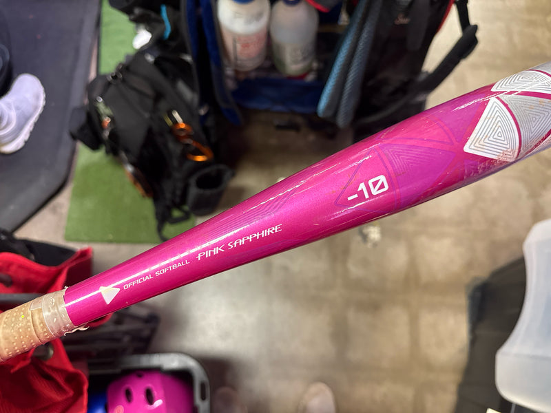 Load image into Gallery viewer, Used Easton Pink Sapphire 26" -10 Fastpitch Softball Bat (Dented)
