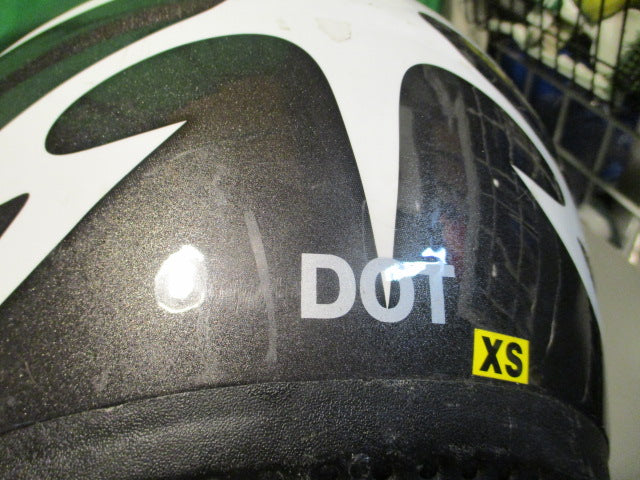 Load image into Gallery viewer, Used Oneal Dot XS Motorcross Helmet Missing Chin Guard
