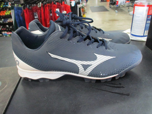 Used Mizuno Lightrevo Size 11.5 Cleats