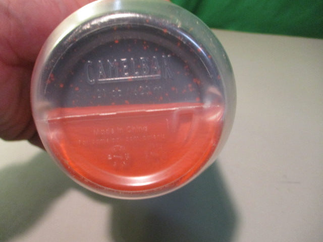 Load image into Gallery viewer, Used Camelbak Insulated Podium 21OZ Water Bottle
