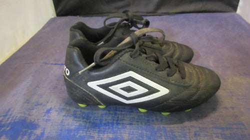 Used Umbro Soccer Cleats Youth Size 11