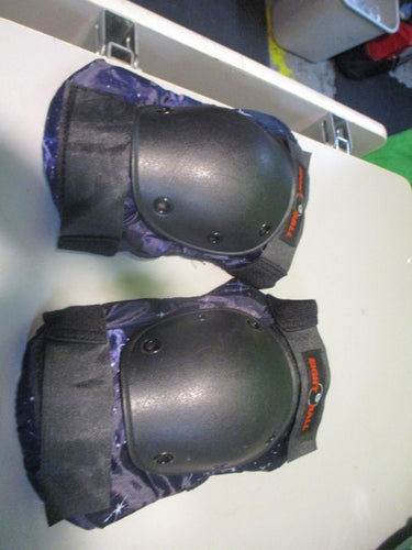 Used Eight Ball Adult Skating Knee Pads