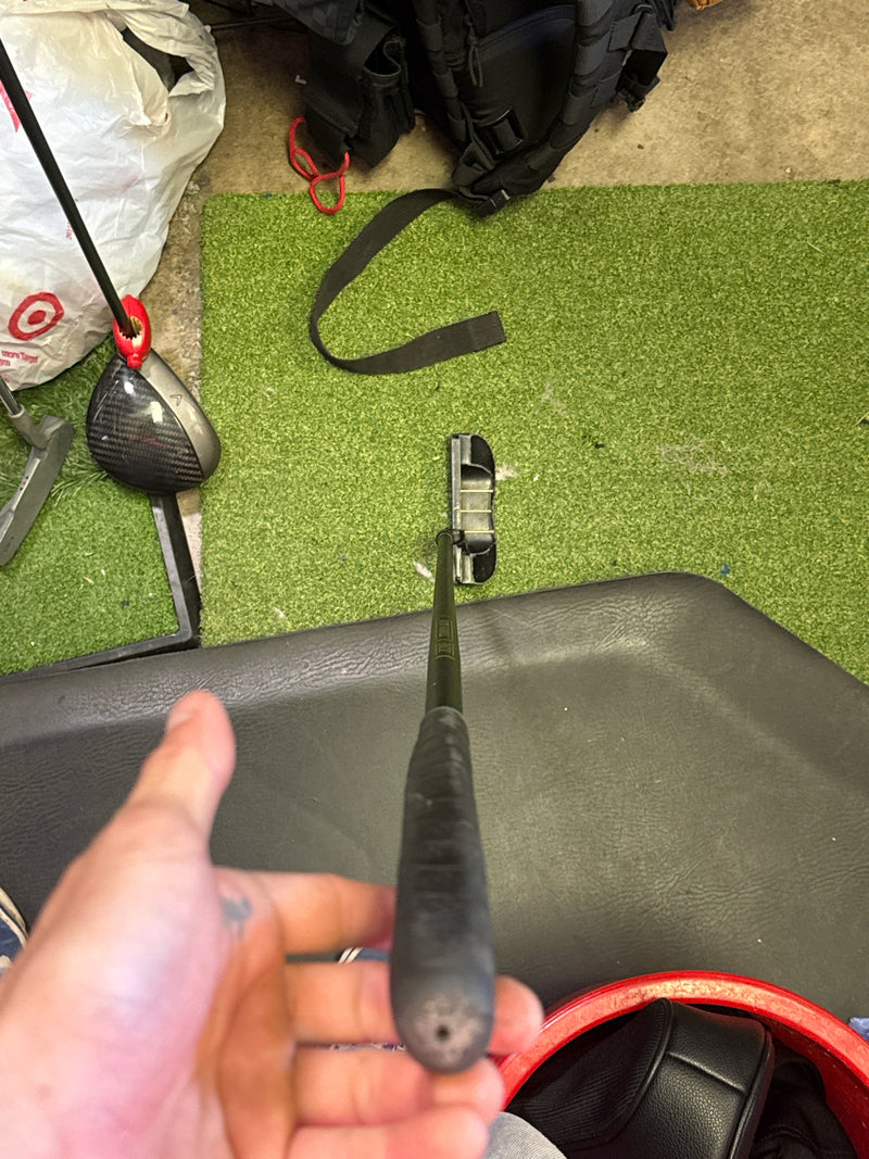 Load image into Gallery viewer, Used Trend Precision Golf Trend Zone Ti. Shaft Right Hand Offset Blade Putter
