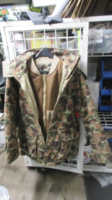 Used Vintage Gamehide 4 in 1 Reversible Multi-Layer Jacket Adult Size Medium