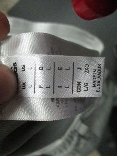 Load image into Gallery viewer, Used Adidas Elastic Bottom Size Youth Large Baseball Pant
