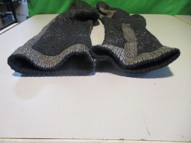 Load image into Gallery viewer, Used Winter Wool Socks
