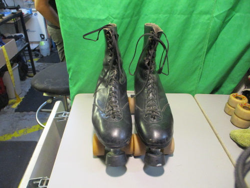 Used Hyde Size 8 Quad Roller Skates