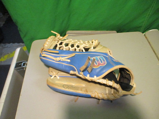 Used Wilson A2000 Love the Moment Edition  12.25