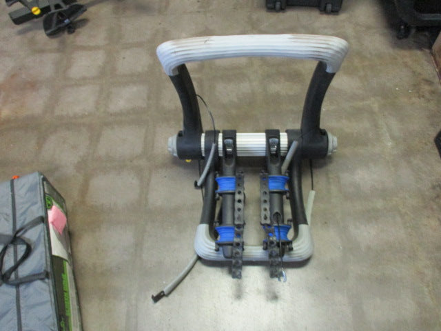 Load image into Gallery viewer, Used 2017 Thule 9001 Raceway 2 Bike Rear Trunk Mounted Bike Rack Lock/Key
