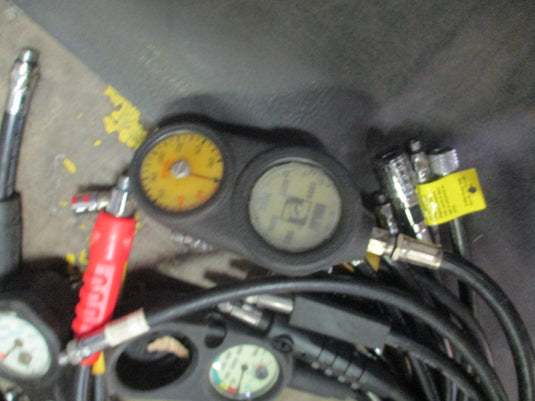Used Bulk Replacement BCD and Regulator Hoses(AS IS See Pictures)