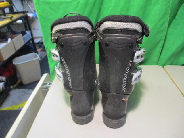 Load image into Gallery viewer, Used Nordica Dobermann Team 60 Size 20.5 Downhill Ski Boots
