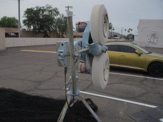 Used Jugs Dual Wheel Pitching Machine