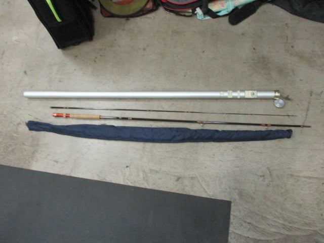Load image into Gallery viewer, Scientific Anglers System 9 C3743 8" 11" 9# WF-9-F Bass Bug FLY ROD With Case
