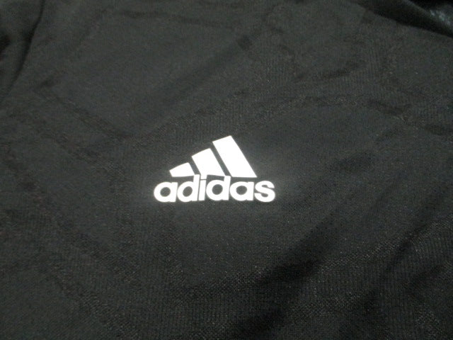 Load image into Gallery viewer, Used Adidas Size Medium Soccer Shirt
