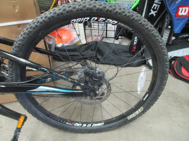 Load image into Gallery viewer, Used Cannondale Lexi One Twenty Womens Small Frame
