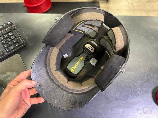 Heavy Use Easton Jr Batting Helmet 6 3/8- 7 1/8