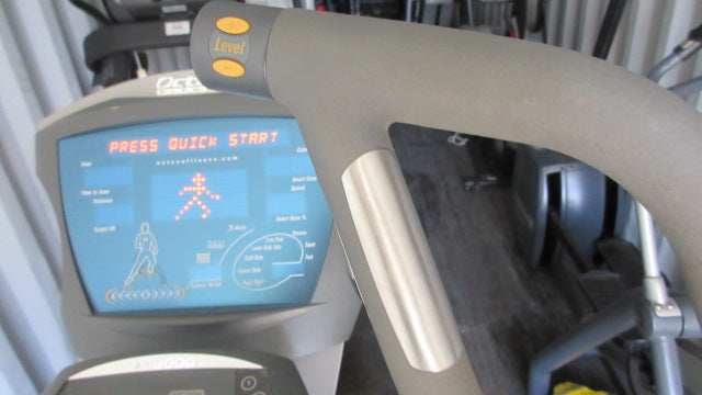 Load image into Gallery viewer, Used Octane Fitness LX8000 LateralX
