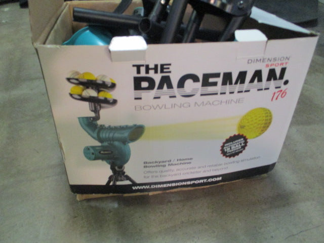 Load image into Gallery viewer, Used The Paceman 176XT Bowling Pitching Machine Cricket
