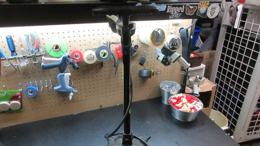 Used Serfas FP-200 Floor Bicycle Pump