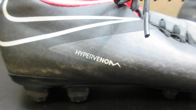 Load image into Gallery viewer, Used Nike Hypervenom Phade FG Soccer Cleats - Size 9.5
