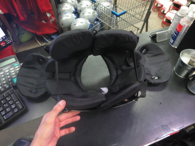 Load image into Gallery viewer, Used Tag Battle Gear II TSP025 Youth Football Shoulder Pads Size Medium
