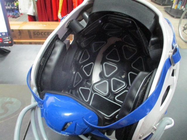 Load image into Gallery viewer, Used Schutt Youth Vengence 2.0  Football Helmet Size Large Last Cert 2025
