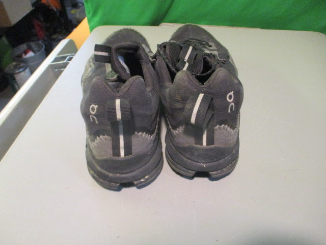 Load image into Gallery viewer, Used Onward Cloudaway Size 7.5 Mens Running Shoes
