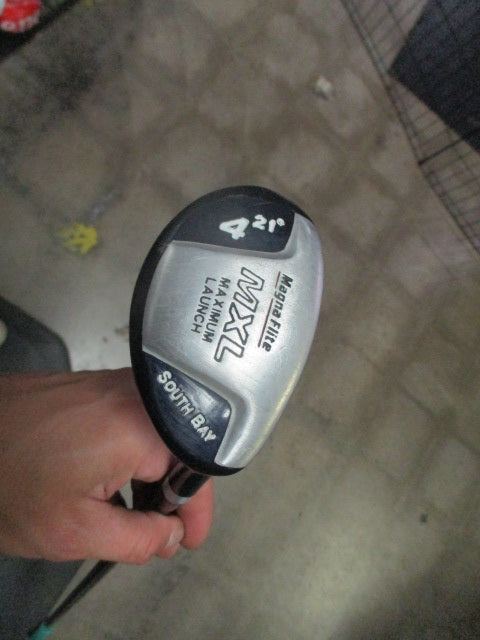 Used Magnaflite MXL Ladies Iron Set 7,8,9 Irons P-S Wedge and 4 Hybrid RH