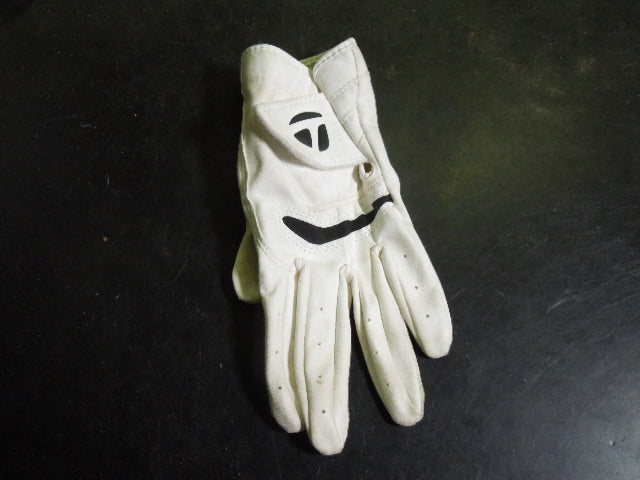 Load image into Gallery viewer, Used Titleist Left Hand Jr Golf Glove
