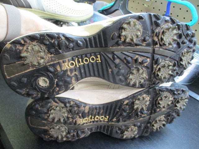 Load image into Gallery viewer, Used Foot-Joy Golf Shoes Size 9
