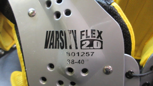 Used Schutt Varsity Flex 2.0 Shoulder Pads - Medium 17