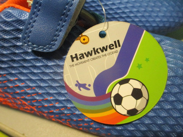 Load image into Gallery viewer, Hawkwell Size 5 Soccer Cleats
