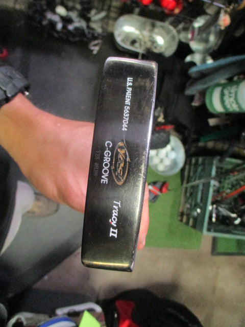Load image into Gallery viewer, Used Yes! C-Groove Tracy II Right Hand Putter
