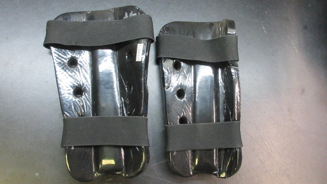 Load image into Gallery viewer, Used Century Martial Arts Sparring Shin Guards - Size Youth
