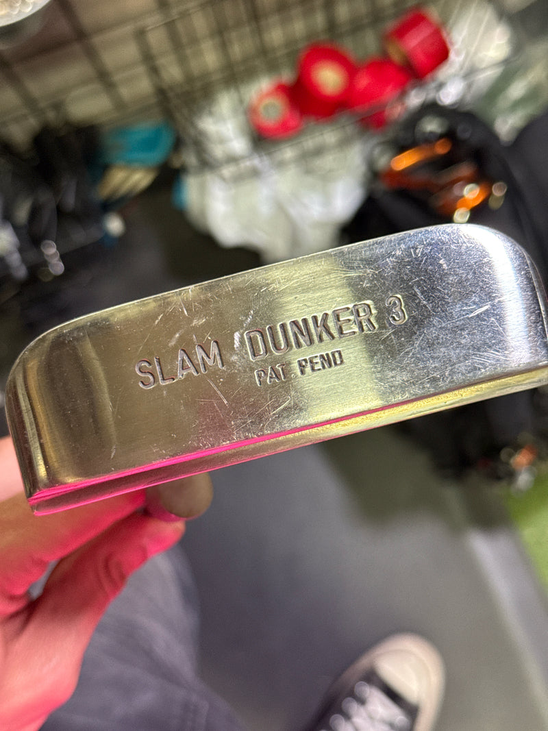 Load image into Gallery viewer, Used Slam Dunker 3 Right Hand Offset Blade Putter 31.5"
