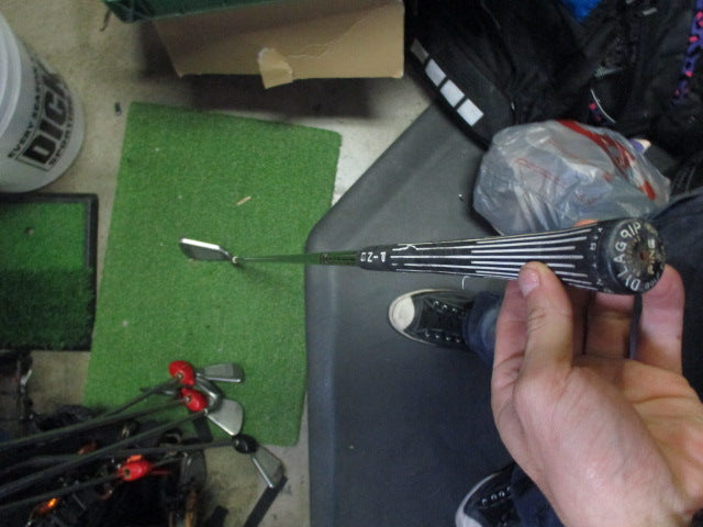 Load image into Gallery viewer, Used PING Zing Black Dot Karsten Right Hand 7 pc Iron Set 3-5 7-9i, W
