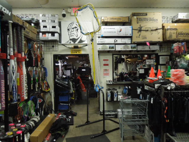 Load image into Gallery viewer, Used Park and Sun Spectrum Precision Volleyball Trainer 76" to 130"  Tall
