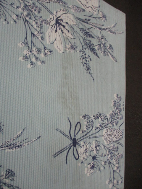 Used 68" Sky Blue Yoga Mat