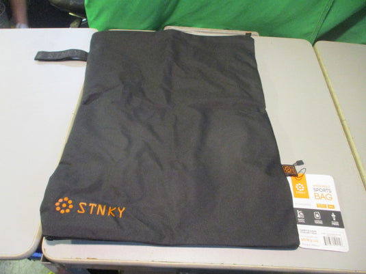 Used Stnky Washable Sports Bag 13 L Standard