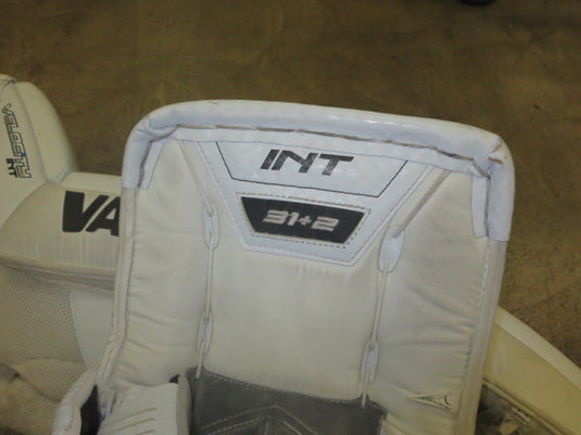 Used Vaughn Velocity Intermediate Goalie Leg Pads 31+2