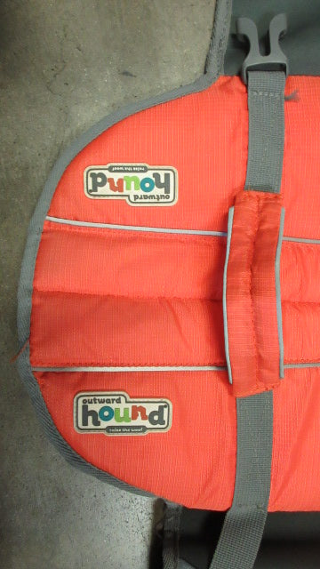 Used Outward Hound Granby Splash Dog Life Jacket Dog Size Medium