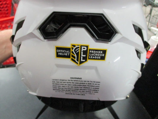 Used Cascade XRS Lacrosse Helmet W/ Chin Strap