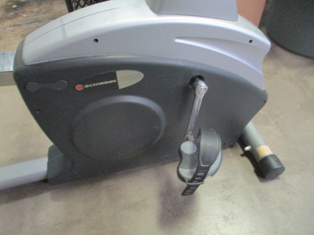 Load image into Gallery viewer, Used Schwinn 203 RECUMBENT BIKE
