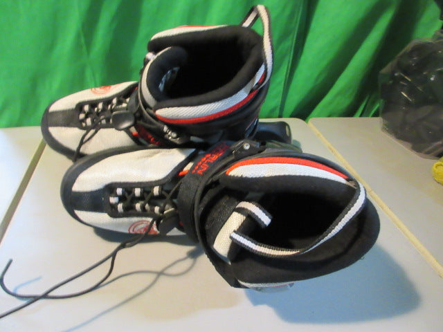 Load image into Gallery viewer, Used K2 Merlin Adjustable Inline Skates Size 4-8 (no insoles)
