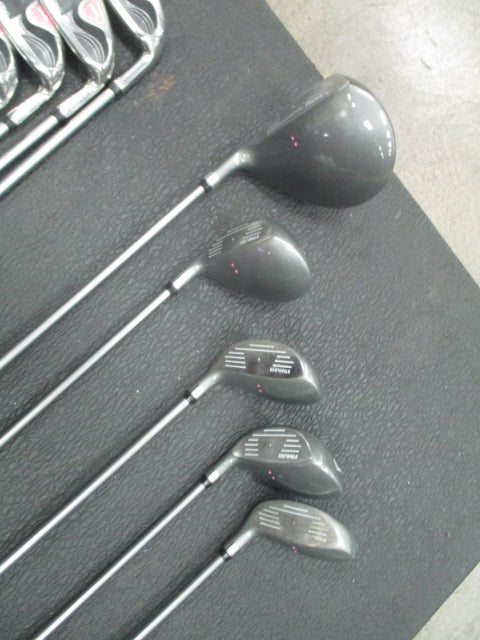 Load image into Gallery viewer, Used Ladies Acuity Turbo Max 11-Piece Complete Golf Set w/ Bag ( Missing Stand )
