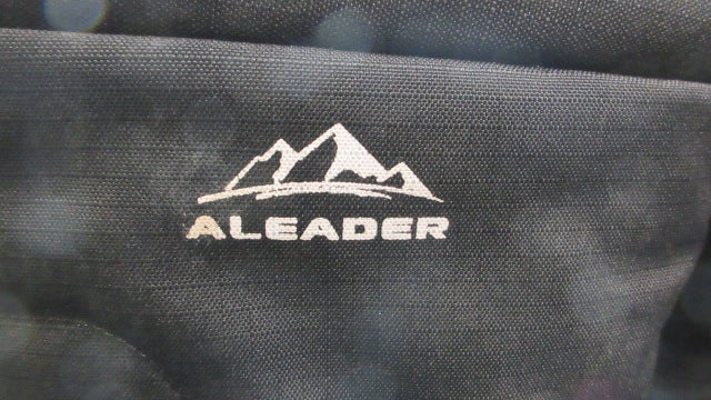 Load image into Gallery viewer, Used Aleader Men's Waterproof/Insulated Winter Boots - Size 9
