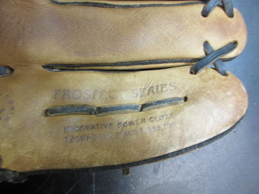 Used Mizuno Prospect Series 12" Glove - RHT