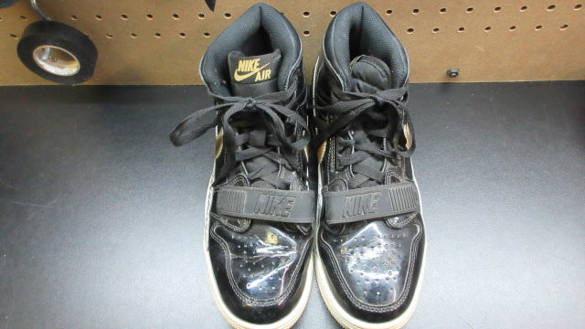 Load image into Gallery viewer, Used Air Jordan Legacy 312 Basketball Shoes - Size 7.5
