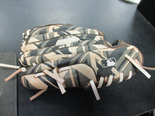 Used Rawlings Remix Size 10.5 Glove - RHT